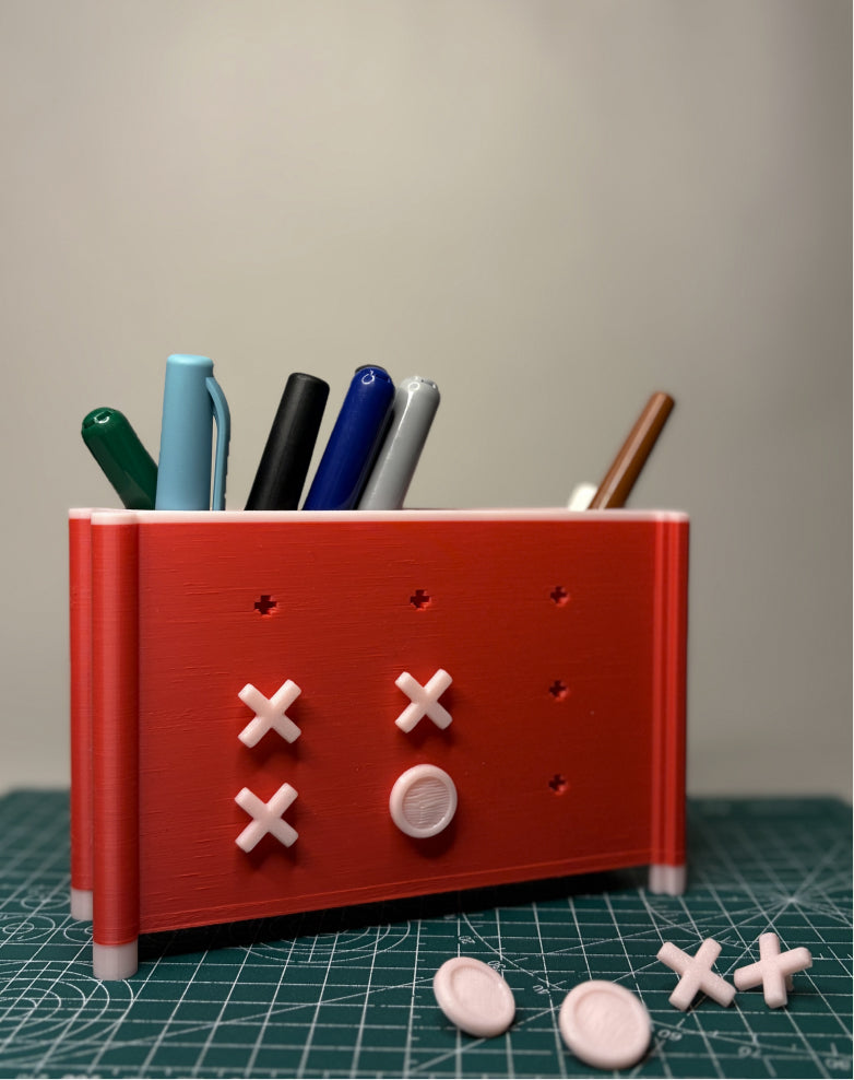Pause & Play In red